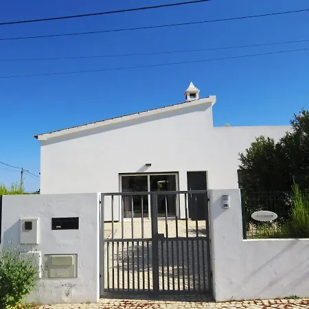 Casa Nokleby - Moradia Com Piscina Privada E Jardim Altura